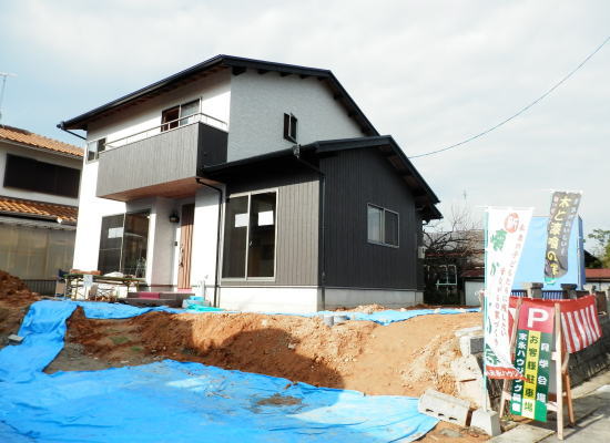 福岡県筑紫野市注文住宅自然素材末永ハウジング木と漆喰の家