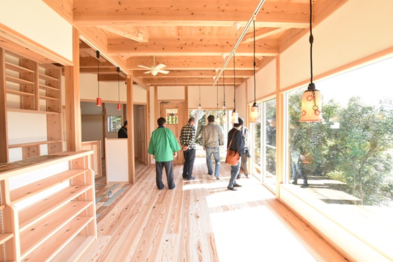 福岡佐賀注文住宅リフォーム末永ハウジング自然素材木と漆喰の家